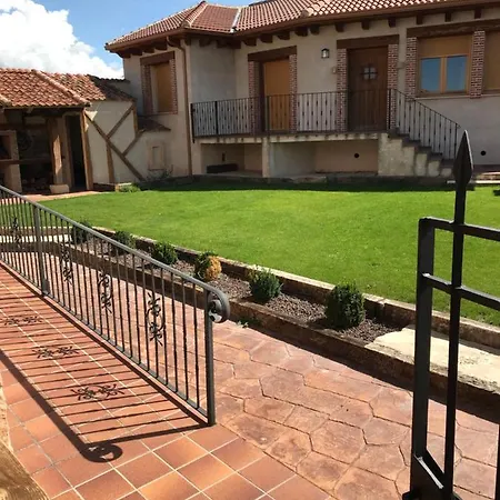 Hoces Del Duraton Country house Carrascal del Rio